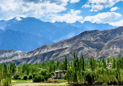 Jammu to Gulmarg, Sonamarg & Srinagar Tour
