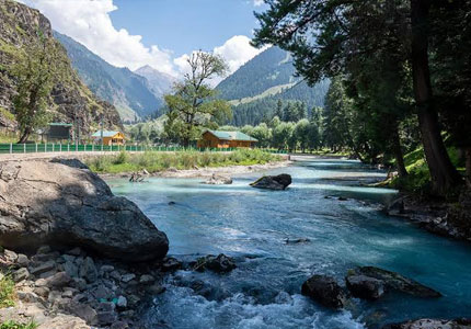 Kashmir Adventure with Pahalgam & Gulmarg