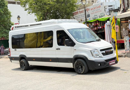 Travellers on Rent
